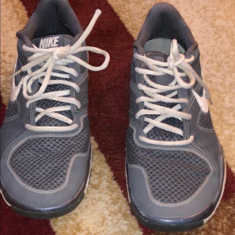 Nike free trainers EUC size 9.5